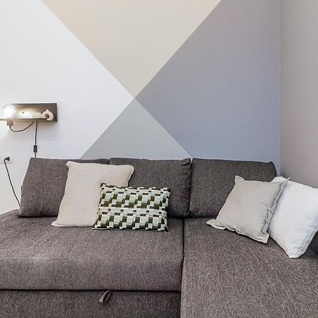 Stunning View Lakeside Apartment - Larihome A11 Gravedona Luaran gambar
